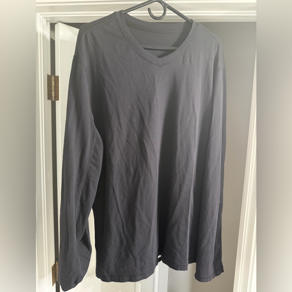 lululemon athletica Men's Black Long Sleeve Shirt Butter Soft